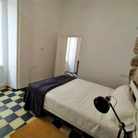 Sol De Cádiz